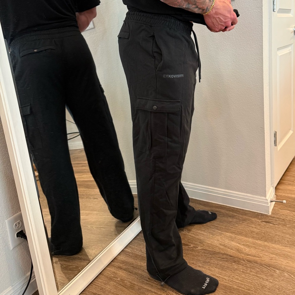 Ekkovision Essential Straight Leg Joggers - Picture 14 of 14